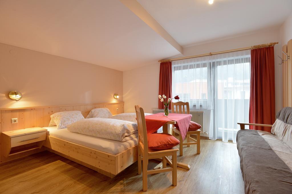 Gaestehaus Sillaber-Gertraud Nuck Зелль Номер фото
